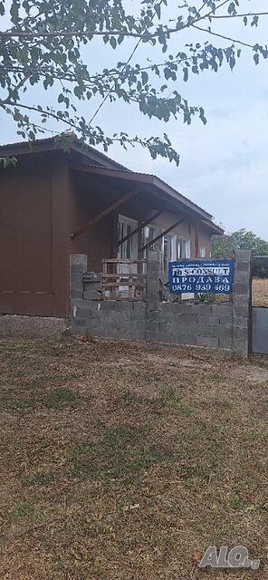 Къща с. Бутан обл. Враца 1 - storey 100 sq. m. built-up area 1000 sq. m. courtyard | Houses / Villas | Butan