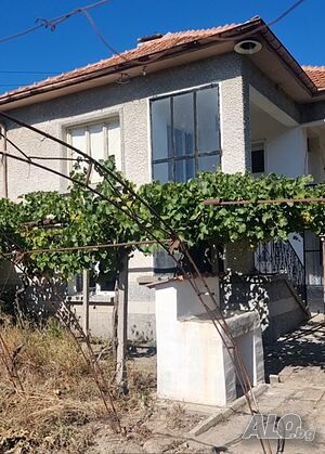 С. Православен Първомайско 2 - storey 150 sq. m. built-up area 900 sq. m. courtyard | Houses / Villas | Pravoslaven