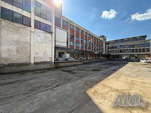 Промишлен имот с производствени и складови помещения в с. Красен Shop 600 sq. m. | Shops, Offices | Krasen