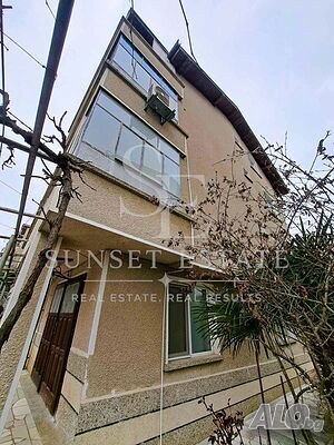 Къща за гости в Китен - готов бизнес на 400 м от плаж Атлиман 4 - storey or larger 252 sq. m. built-up area 330 sq. m. courtyard | Houses / Villas | Kiten