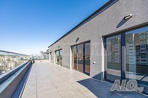 Мезонет с голяма панорамна тераса с гледка към цяла София, до бул. ”Сливница” 2-Bedroom 224.88 sq. m. Brick 12 floor | Apartments | Banishora Sofia