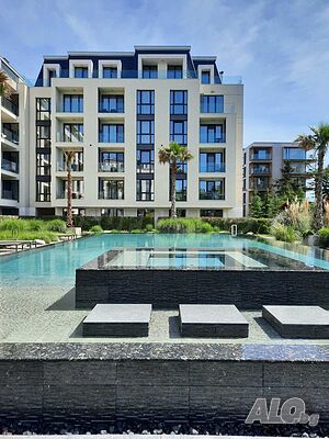 Тристаен апартамент за краткосрочен наем в комплекс Azur Premium Resort 2-Bedroom 77 sq. m. Furnished | Apartments | St. Constantine and Elena (resort)