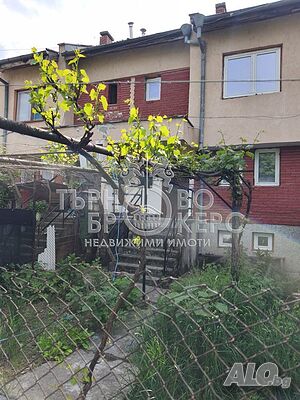 къща гр. Стражица 103 sq. m. built-up area 150 sq. m. courtyard | Houses / Villas | Strazhitsa