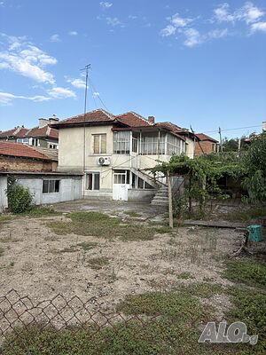 Продава къща на два етажа 100кв.м. в с. Тенево 2 - storey 100 sq. m. built-up area 700 sq. m. courtyard | Houses / Villas | Tenevo