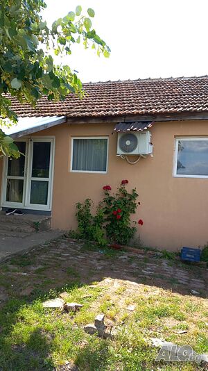 Едноетажна къща за продан в с. изгрев, обл Ямбол 1 - storey 75 sq. m. built-up area 1000 sq. m. courtyard | Houses / Villas | Izgrev