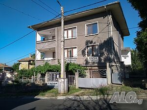 продава етаж от къща в гр. Попово 2 - storey 232 sq. m. built-up area 626 sq. m. courtyard | Houses / Villas | Popovo
