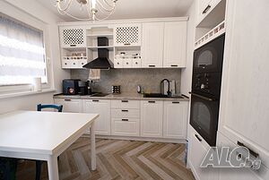 Реновирана двуетажна градска къща с гараж 2 - storey 134 sq. m. built-up area 244 sq. m. courtyard | Houses / Villas | Center Veliko Tarnovo