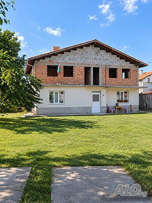Двуетажна къща за продажба в с. Лесново, общ. Елин Пелин 2 - storey 320 sq. m. built-up area 900 sq. m. courtyard | Houses / Villas | Lesnovo