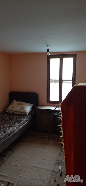 Масивна къща в с. Батулия 1 - storey 70 sq. m. built-up area 700 sq. m. courtyard | Houses / Villas | С.Батулия Svoge