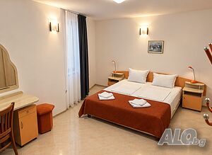 🔥Промо цени🔥✅Под наем Студия200€🏠Апартаменти300€✅ 1-Bedroom 40 sq. m. Furnished First residential floor | Apartments | Център Sunny Beach (resort)