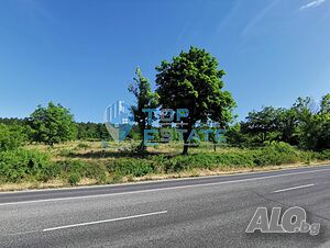 Парцел на главния път София - Варна в с. Шереметя Sale 2711 sq. m. Regulated (RLE) | Land for development, Investment projects | Sheremetya