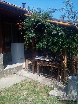 Продавам две вили в Вилна зона Отдих до Песнопой 1 - storey 70 sq. m. built-up area 1000 sq. m. courtyard | Houses / Villas | Хисар Pesnopoy