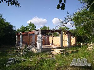 Едноетажна къща в строеж с голям парцел 1 - storey 84 sq. m. built-up area 2730 sq. m. courtyard | Houses / Villas | Tsarichino