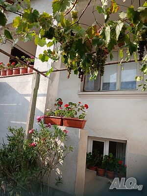 Продава двуетажна къща, с. Цалапица 2 - storey 118 sq. m. built-up area 865 sq. m. courtyard | Houses / Villas | Tsalapitsa