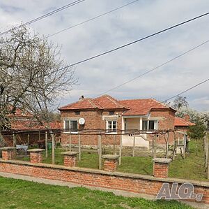 Едноетажна къща 1 - storey 75 sq. m. built-up area 1000 sq. m. courtyard | Houses / Villas | Gorno Botevo