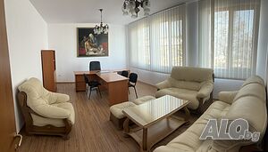 Продава къща в Петрич 3 - storey 216 sq. m. built-up area 750 sq. m. courtyard | Houses / Villas | Петрич Petrich