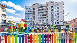 Ул. Хаджи Димитър 📍 АЙТОС - на метри от училището - отлична локация 🏠 ПОТЕНЦИАЛ за модерен ТРИСТАЕН 2-Bedroom 64 sq. m. Brick 1991 y. 6 floor Not last | Apartments | Aytos