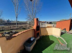 Реновирана Къща 2 - storey 150 sq. m. built-up area 1430 sq. m. courtyard | Houses / Villas | Novoselets
