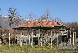 Продава къща 1 - storey 80 sq. m. built-up area 1896 sq. m. courtyard | Houses / Villas | Vasil Levski