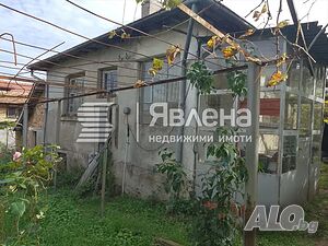 Едноетажна къща за реновиране в с. Фазаново, 9 км от Лозенец 1 - storey 90 sq. m. built-up area 1500 sq. m. courtyard | Houses / Villas | Fazanovo