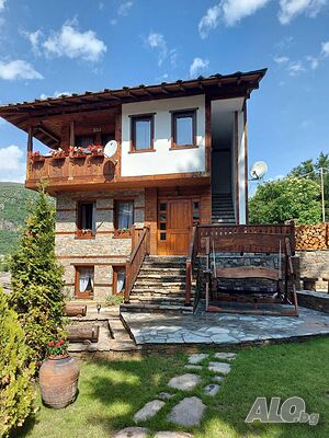Две къщи за гости в Ковачевица 3 - storey 501 sq. m. built-up area 340 sq. m. courtyard | Houses / Villas | Kovachevitsa