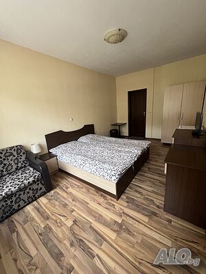Стая под наем Room Without landlords For girl / s For boy / s For school children For students | Rooms, Room - mates | Nov Center Smolyan