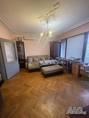 Двустаен апартамент с отделна кухня в Център 1-Bedroom 63 sq. m. Panel 1976 y. 4 floor Not last | Apartments | Center Plovdiv